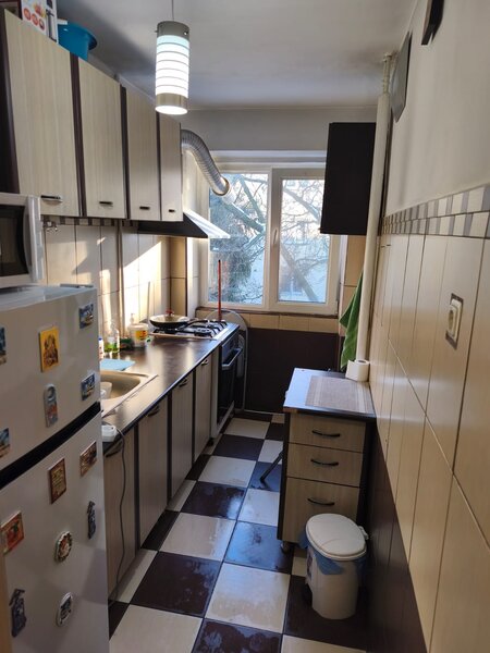 Berceni, Uioara, 2 camere,