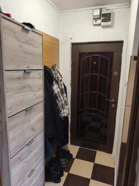 Berceni, Uioara, 2 camere,