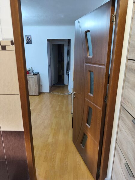 Berceni, Uioara, 2 camere,